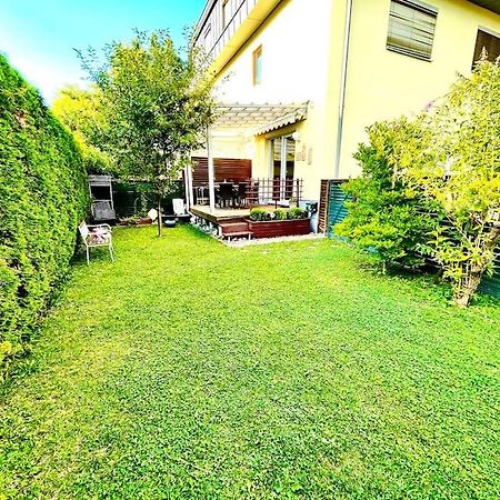 Schoene Wohnung Mit Eigenen Eingang Und Terrasse Gosseling Luaran gambar